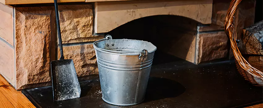 Clean The Fireplace Mantle And Hearth in Sun City West, Arizona